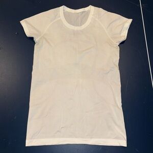 Lululemon Swiftly Tech Short Sleeve